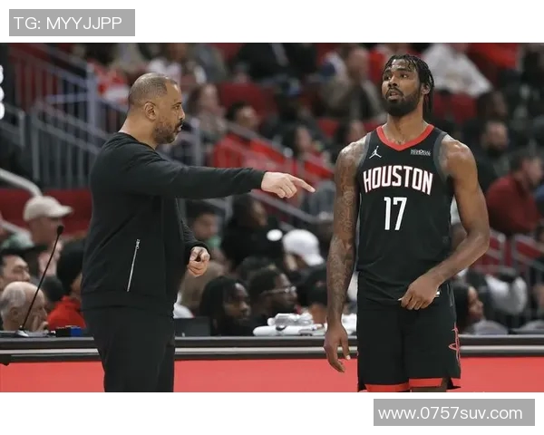 火箭队与湖人队的麦基对决引发的精彩瞬间与战术分析